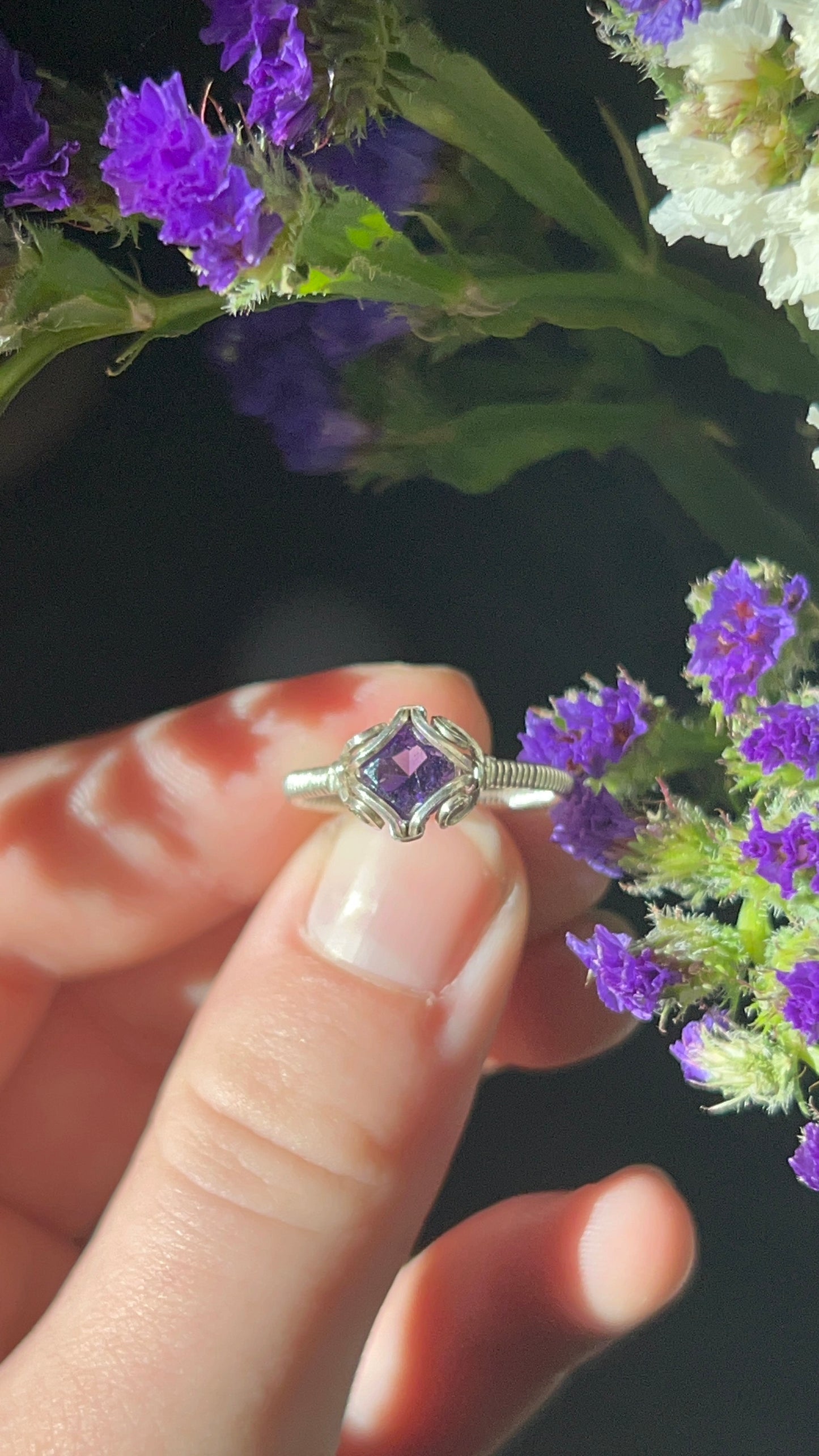 pretty amethyst ring in sterling silver size 6.5