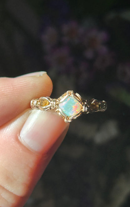 lovely aussie opal ring size 7